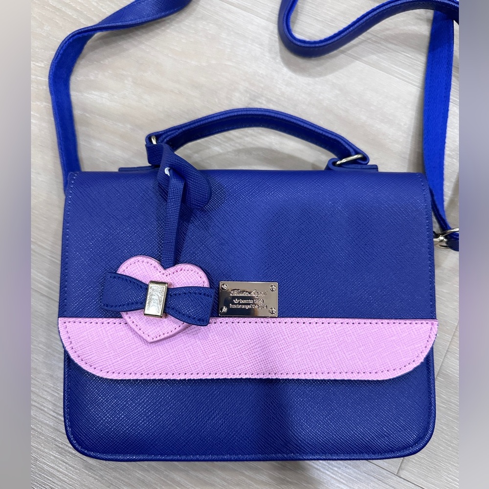 Cute Elegant Girls Navy Purse with Pink Heart